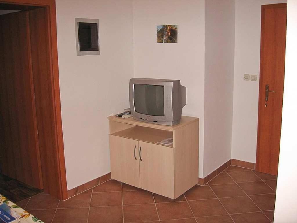 Apartments Krusvina Lun  Zimmer foto